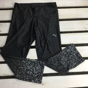 Puma Women’s Leggings Large cropped.       P2